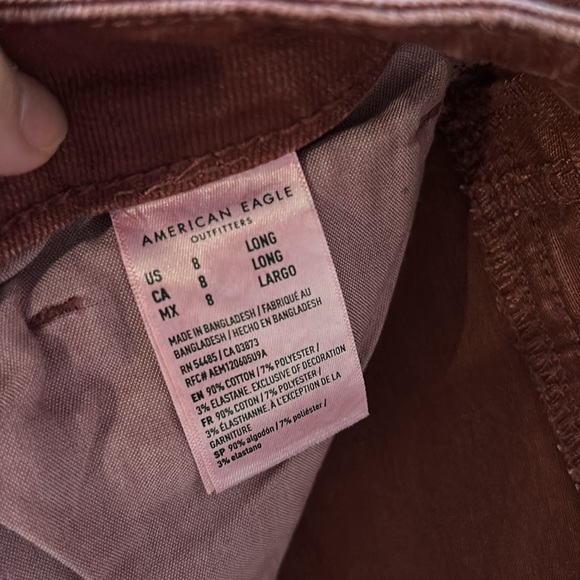 American Eagle mom jean. Size 8. - Picture 4 of 4